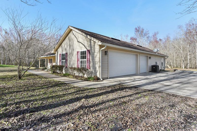 44029 Green Meadows Ln, Callahan, FL 32011