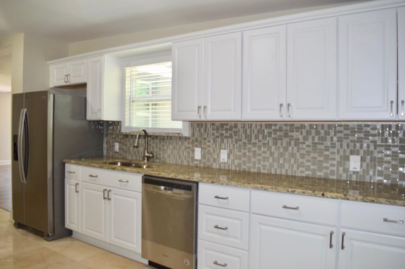 4407 Packard Dr, Jacksonville, FL 32246