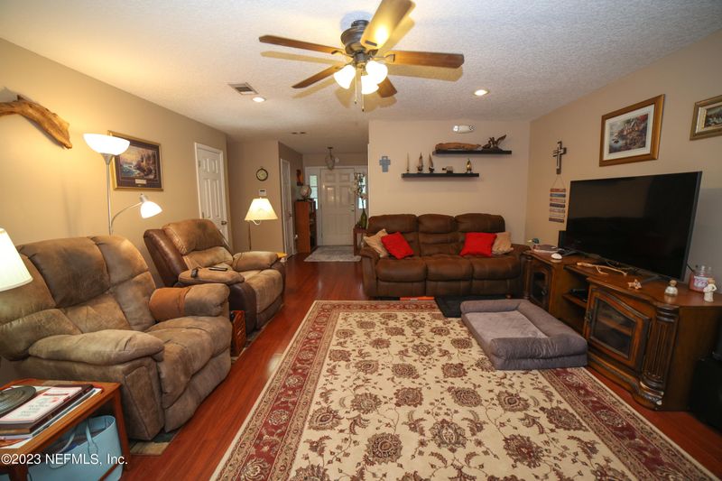 44089 Little Magnolia Ln, Callahan, FL 32011