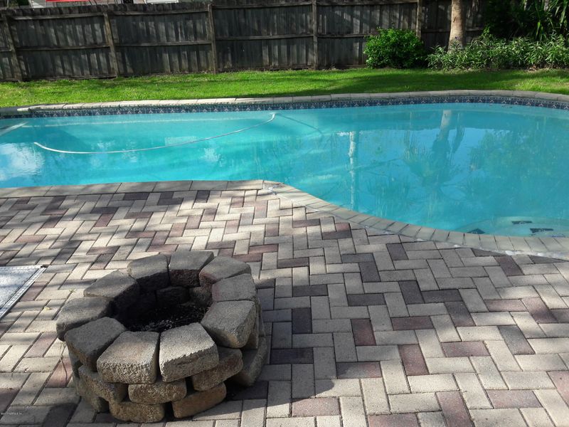 4413 Carriage Crossing Dr, Jacksonville, FL 32258