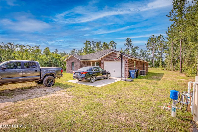 44160 Willow Ln, Callahan, FL 32011