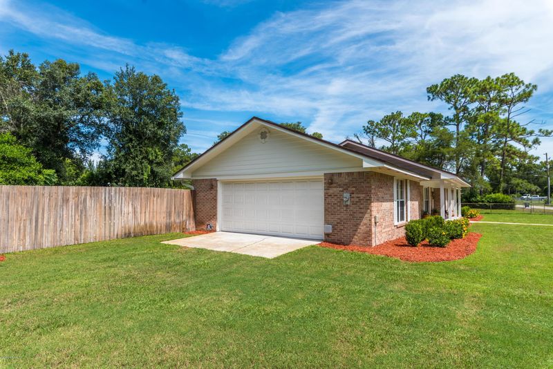 4424 Dalry Dr, Jacksonville, FL 32246