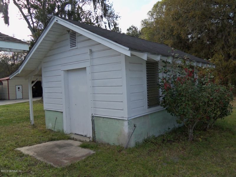 44261 Mckendree Dr, Callahan, FL 32011
