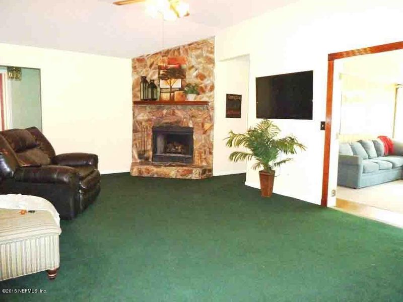 4431 Sunnycrest Dr, Jacksonville, FL 32257