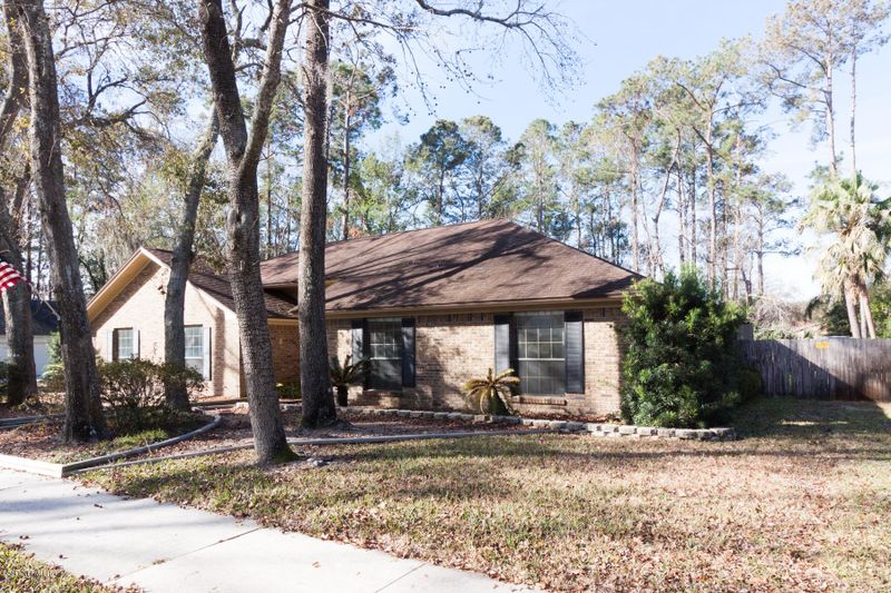 4432 Oak Bay Dr, Jacksonville, FL 32277