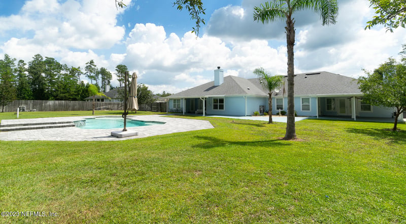 4435 Junction Dr, Middleburg, FL 32068