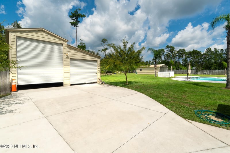 4435 Junction Dr, Middleburg, FL 32068