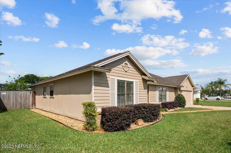 444 Ashcroft Landing Dr, Jacksonville, FL 32225