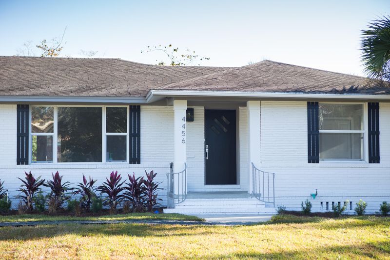 4456 Worth Dr, Jacksonville, FL 32207