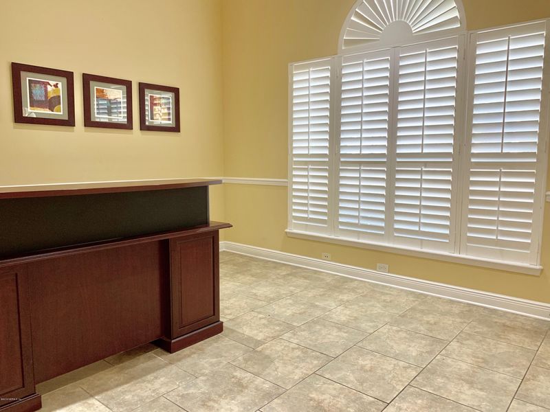 4465 Baymeadows Rd #3, Jacksonville, FL 32217