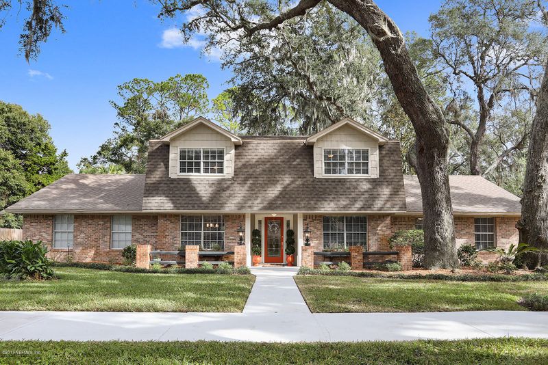 4471 River Trail Rd, Jacksonville, FL 32277