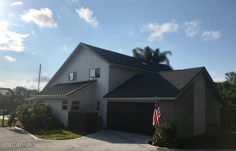 4476 Harbour North Ct, Jacksonville, FL 32225