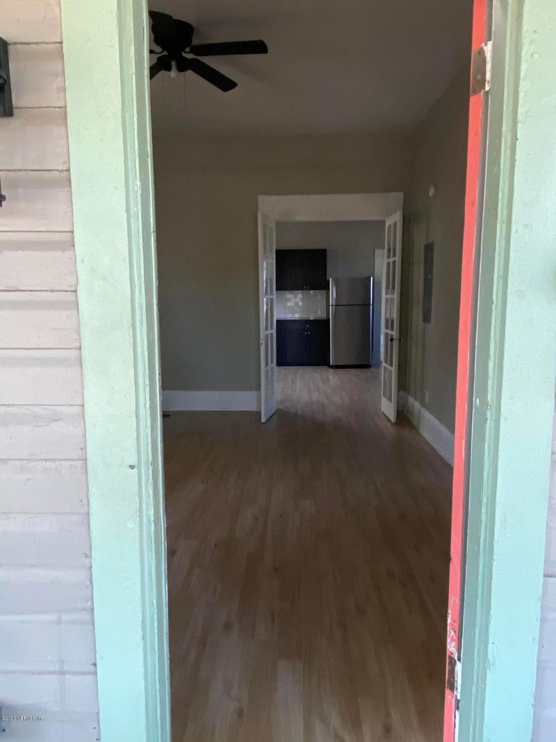 449 1st St E, Jacksonville, FL 32206