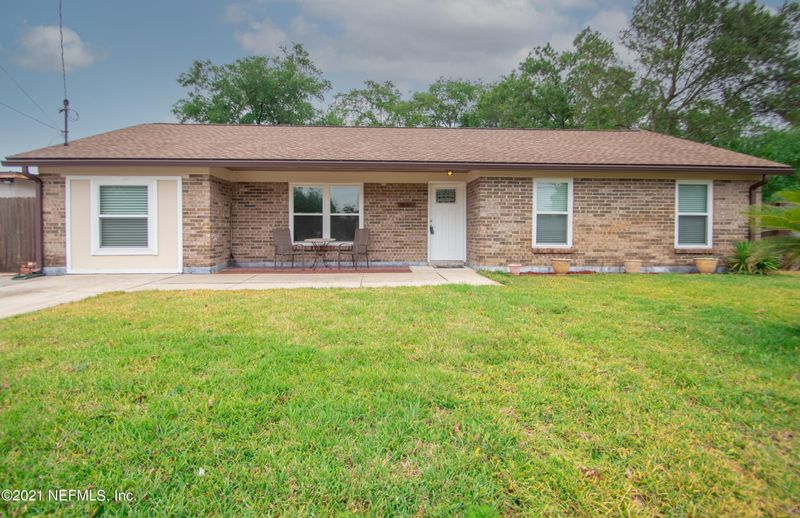 450 Madeira Dr, Orange Park, FL 32073