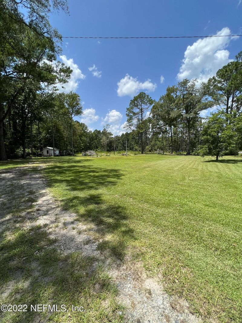 450827 Old Dixie Hw, Callahan, FL 32011