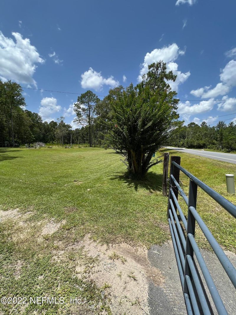 450827 Old Dixie Hw, Callahan, FL 32011