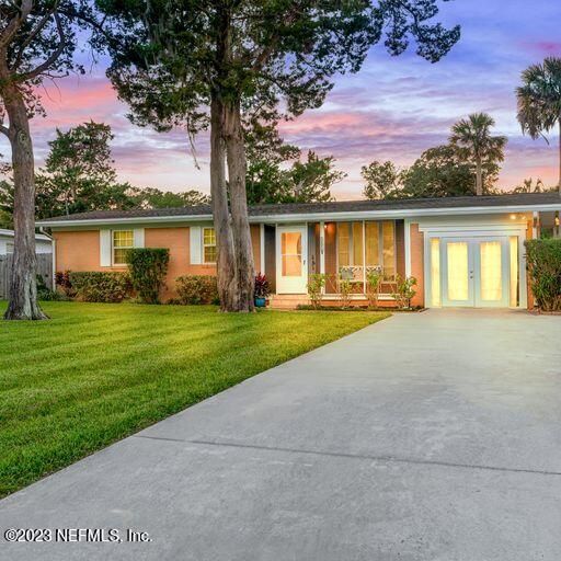 451 Arricola Ave, St Augustine, FL 32080