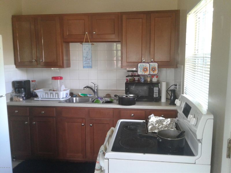 4512 Bessie Cir W, Jacksonville, FL 32209