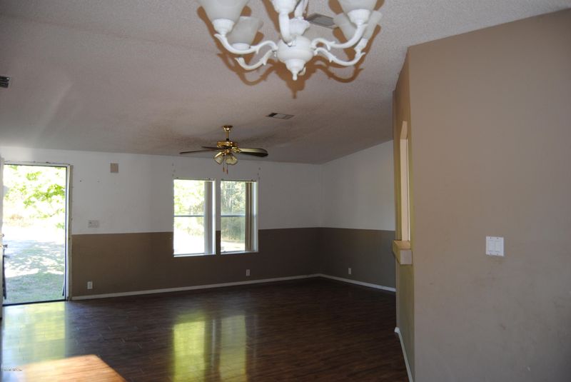 451303 Old Dixie Hw, Callahan, FL 32011
