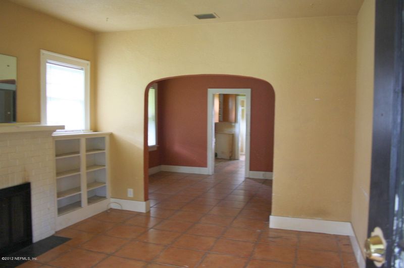 4517 Attleboro St, Jacksonville, FL 32205