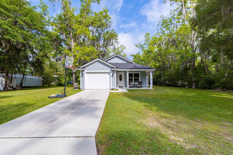 45197 Green Ave, Callahan, FL 32011