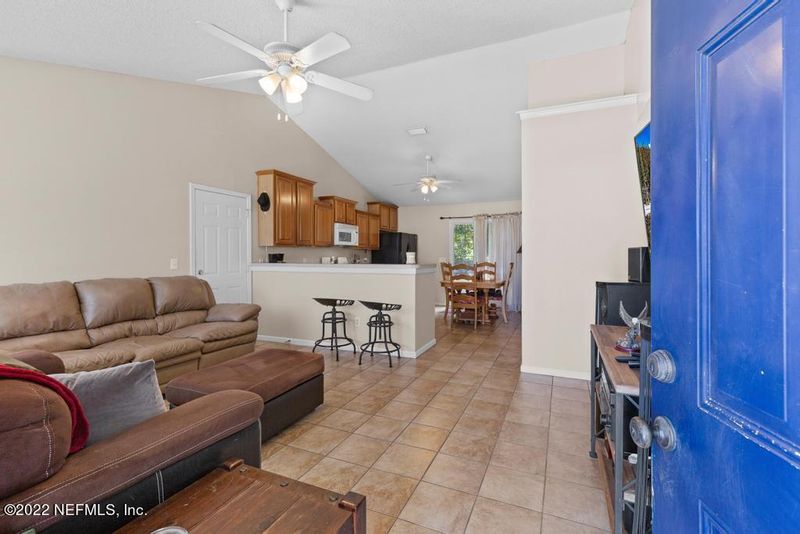 45222 Robinwood Cir, Callahan, FL 32011