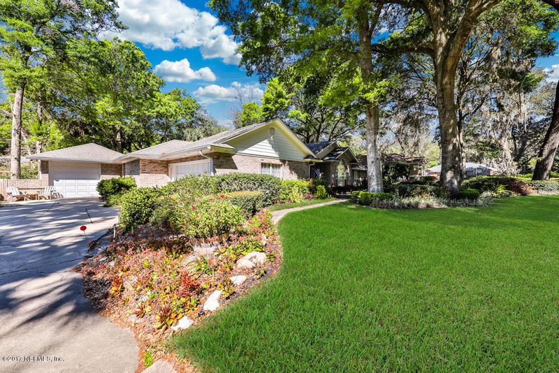 4524 Woodsong Loop E, Jacksonville, FL 32225