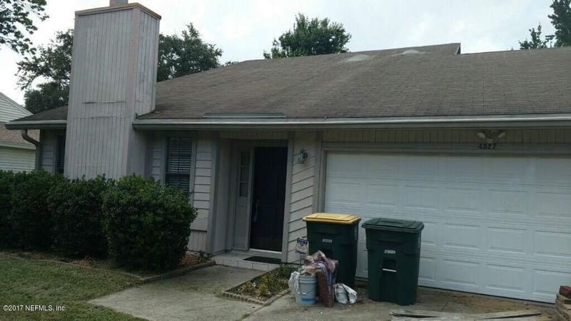 4527 Cinderbed Dr, Jacksonville, FL 32257
