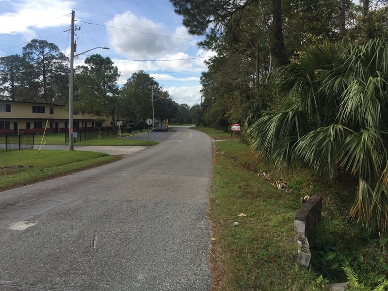4527 Fennell Rd, Jacksonville, FL 32244