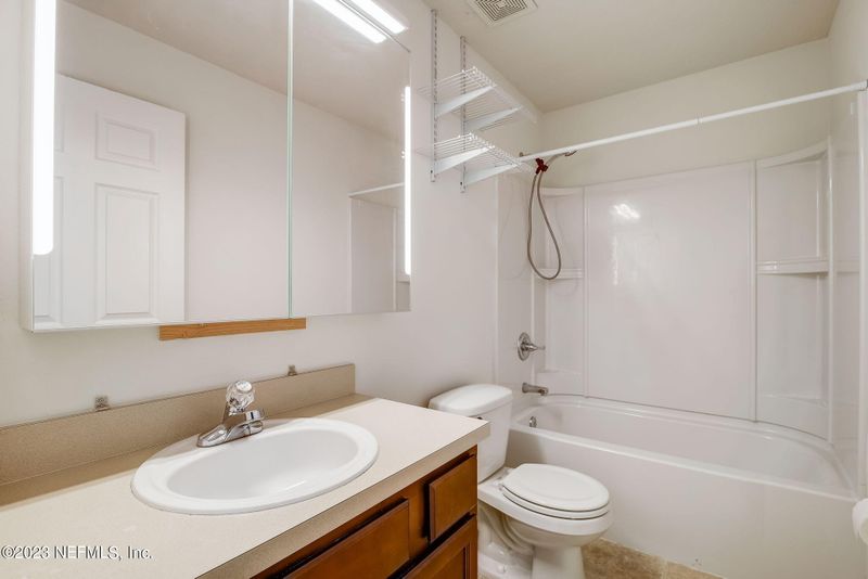 453 S Hamilton Springs Rd, St Augustine, FL 32084