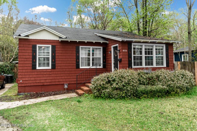 4535 Sunderland Rd, Jacksonville, FL 32210