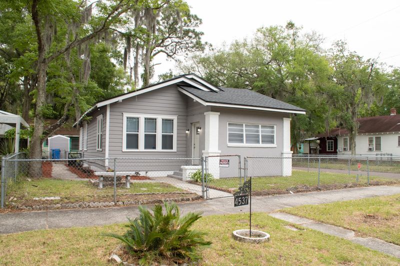 4537 Springfield Blvd, Jacksonville, FL 32206