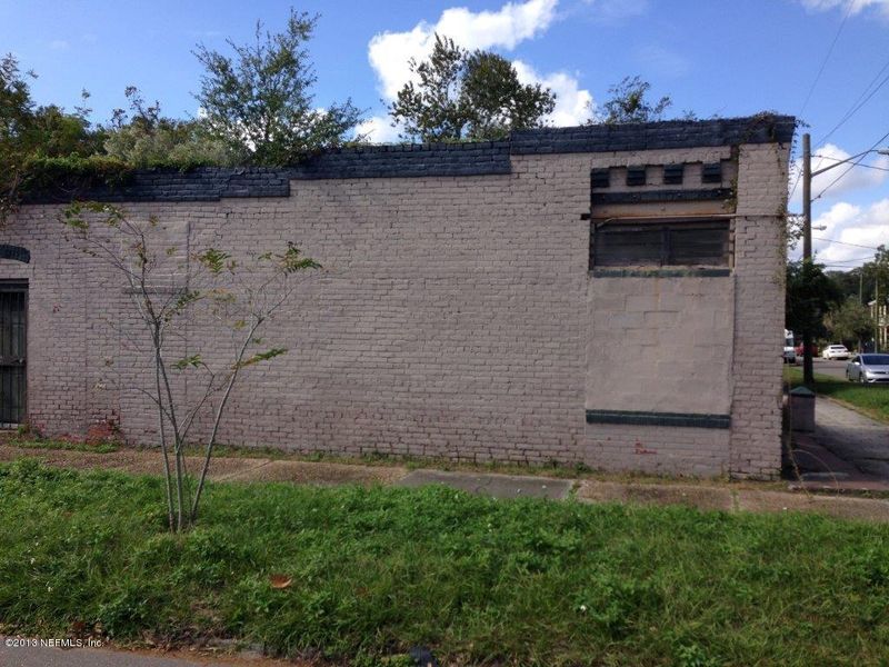 454 3rd St E, Jacksonville, FL 32206