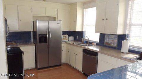 454 Lower 8th Ave S, Jacksonville Beach, FL 32250
