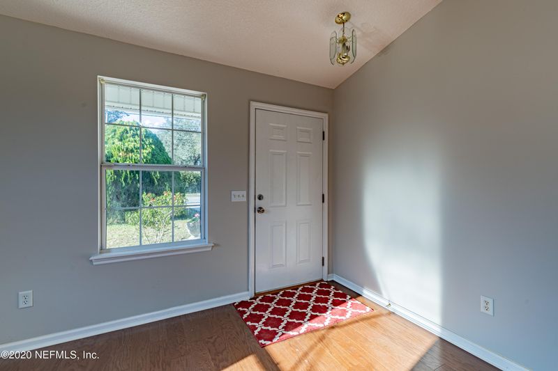 454 Vermont Ave S, Green Cove Springs, FL 32043