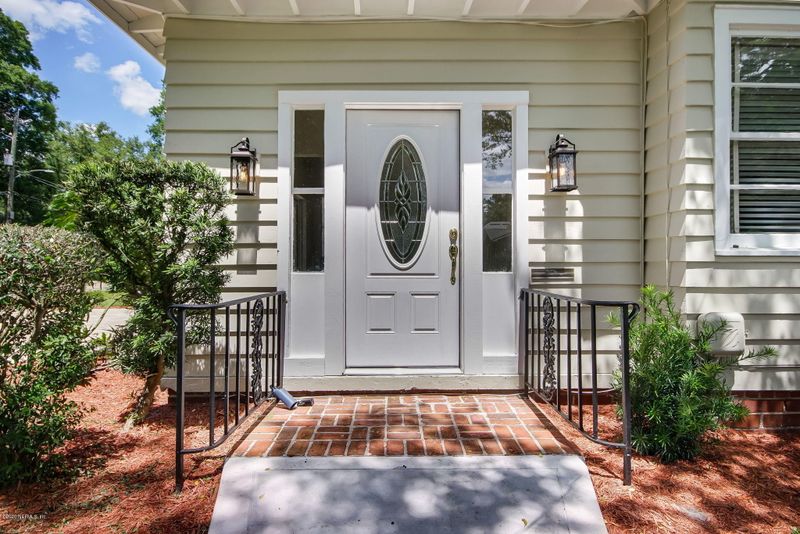 4545 Iroquois Ave, Jacksonville, FL 32210