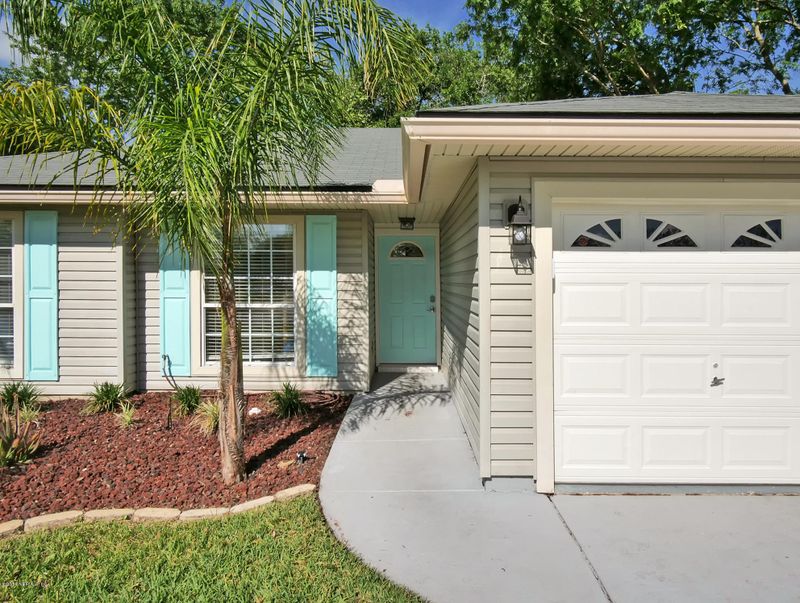 4546 Blue Stream Ln N, Jacksonville, FL 32224
