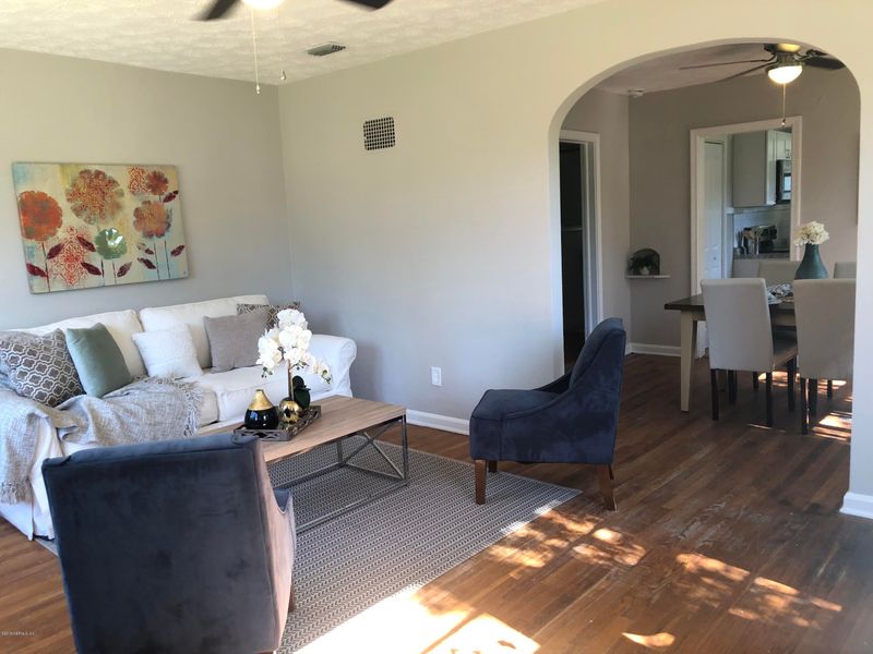 455 W 66th St, Jacksonville, FL 32208