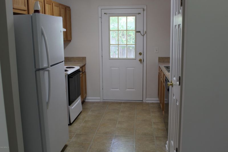 4556 Clairmont Rd, Jacksonville, FL 32207