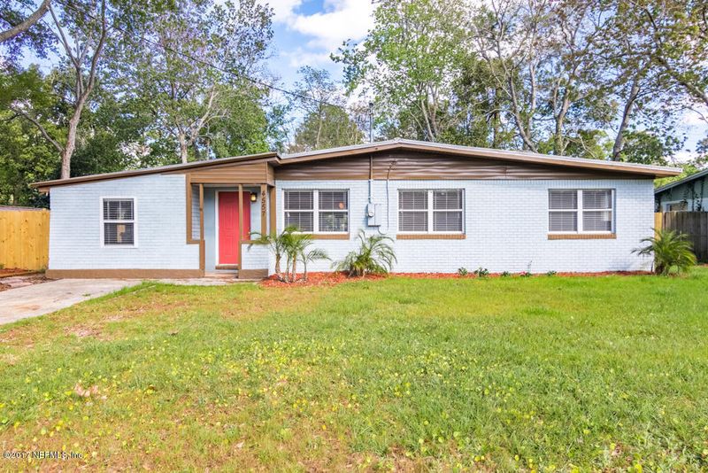 4557 Daughtry Blvd E, Jacksonville, FL 32210