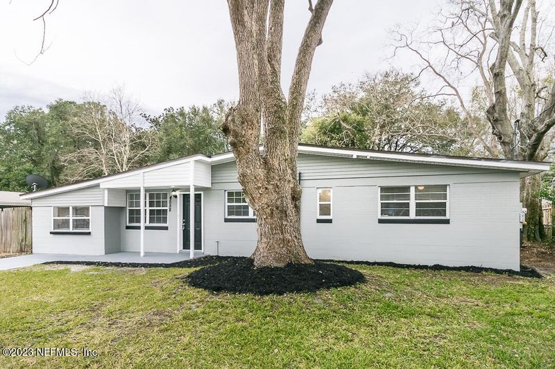 4558 Morley Ln, Jacksonville, FL 32210