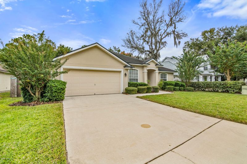 4561 Cape Elizabeth Ct E, Jacksonville, FL 32277