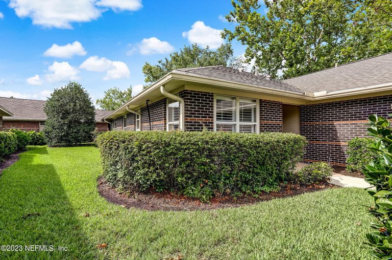 4567 Middleton Park Cir W, Jacksonville, FL 32224