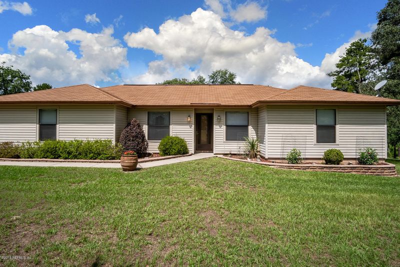 4573 Junction Dr, Middleburg, FL 32068