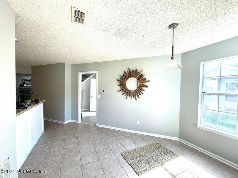 4581 Cabbage Pond Dr, Jacksonville, FL 32257
