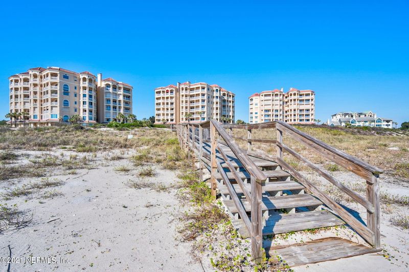 459 Beachside Pl, Fernandina Beach, FL 32034
