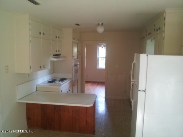 4604 Morris Rd, Jacksonville, FL 32225