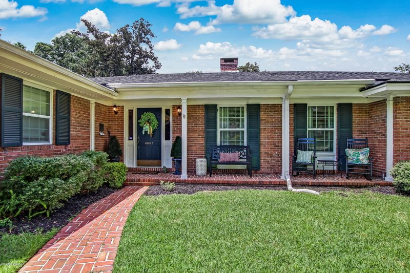 4607 Wadham Ln, Jacksonville, FL 32210