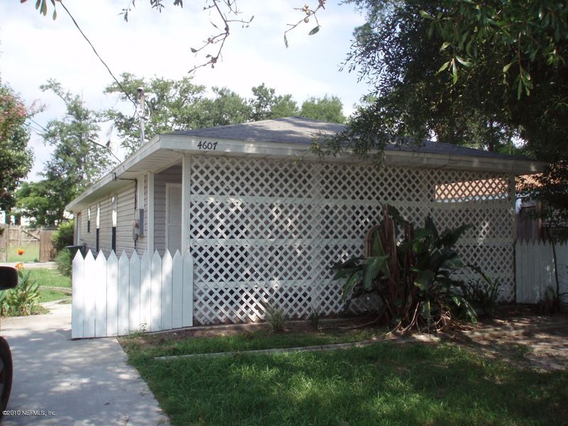 4607 Wood Ave, Jacksonville, FL 32207