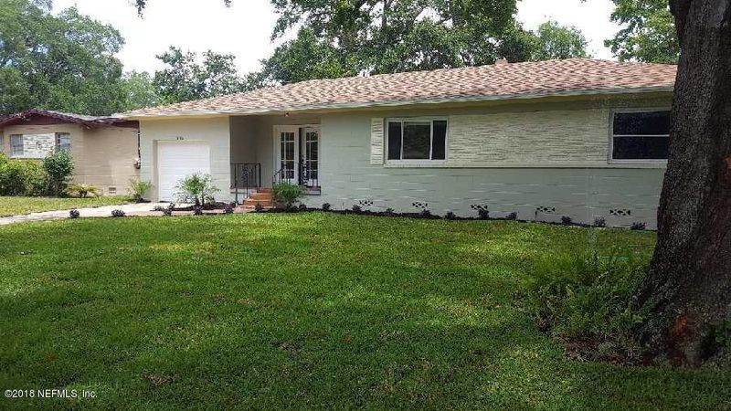 4615 Solandra Cir W, Jacksonville, FL 32210